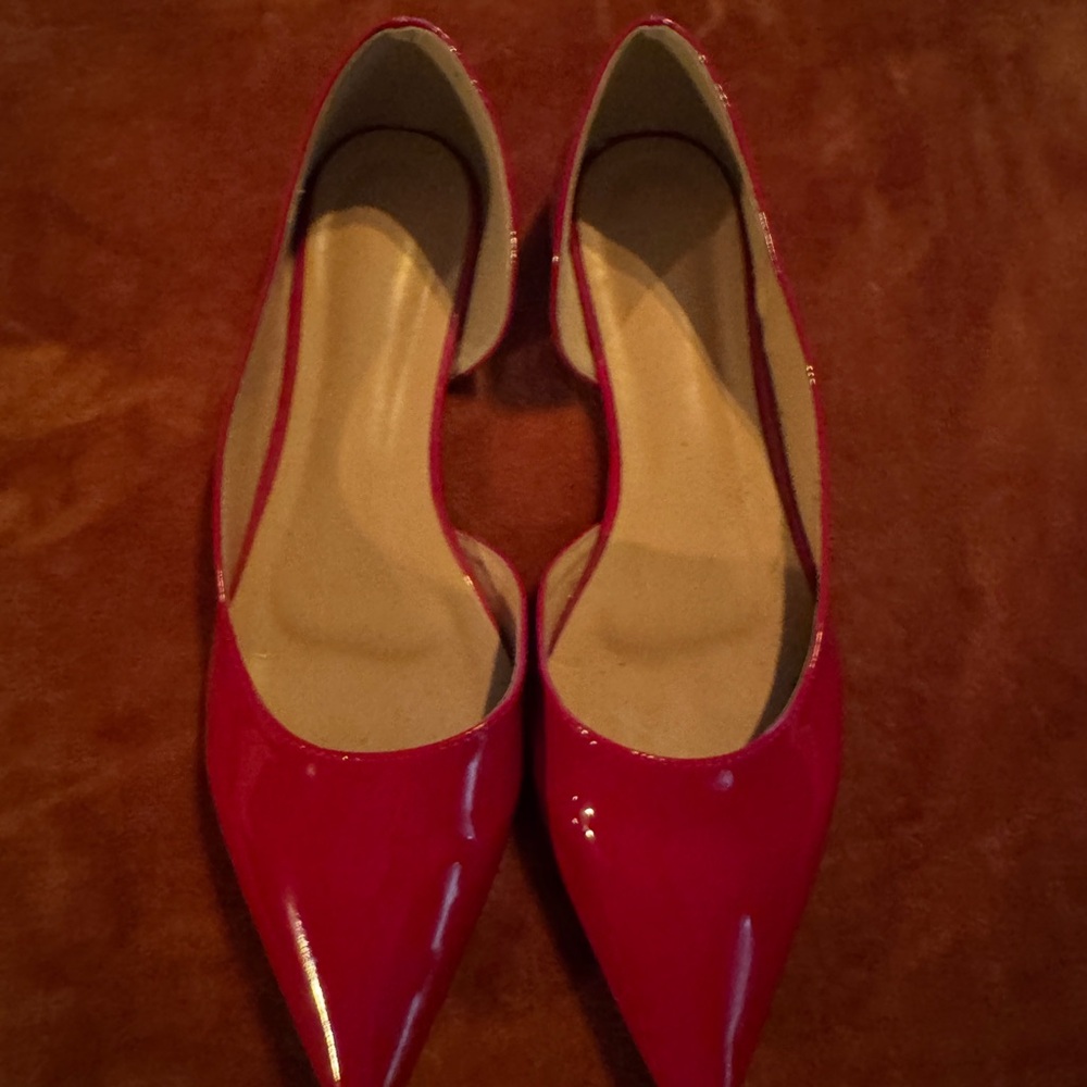 Elegant Red Women's Pointy Toe Flats